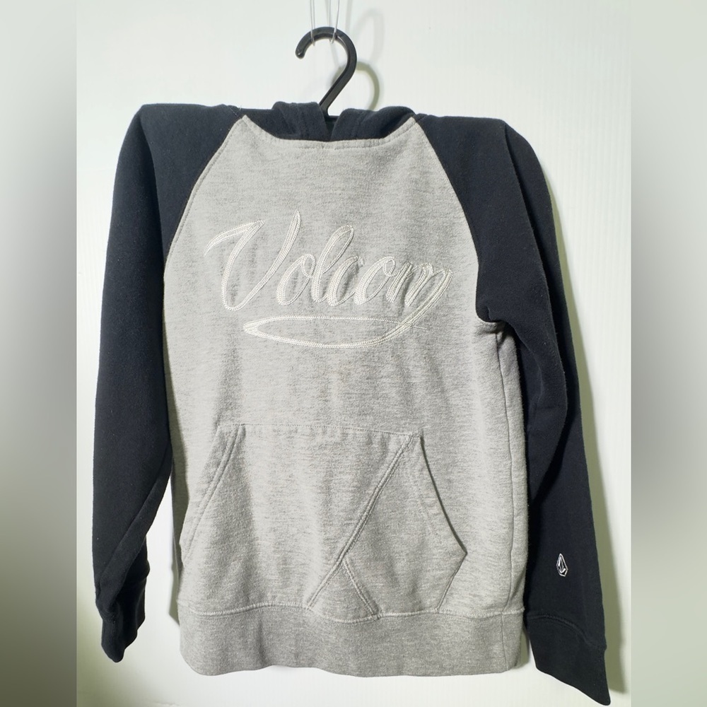 Volcom Pullover Size Small - Picture 3 of 5